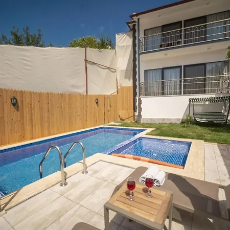 Villa Azra